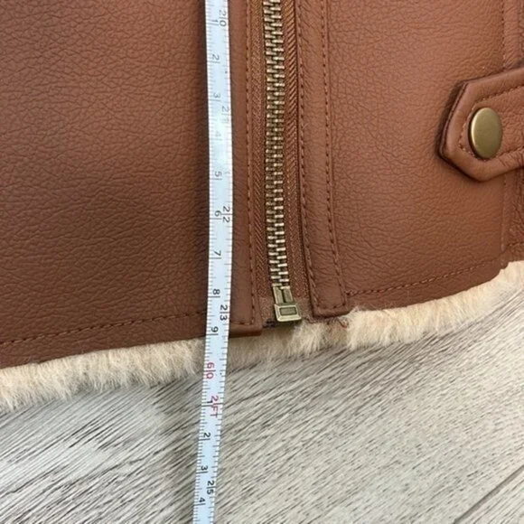 a.n.a. Brown Imitation Leather Coat with Faux Fur Size Large NWT - Picture 14 of 14